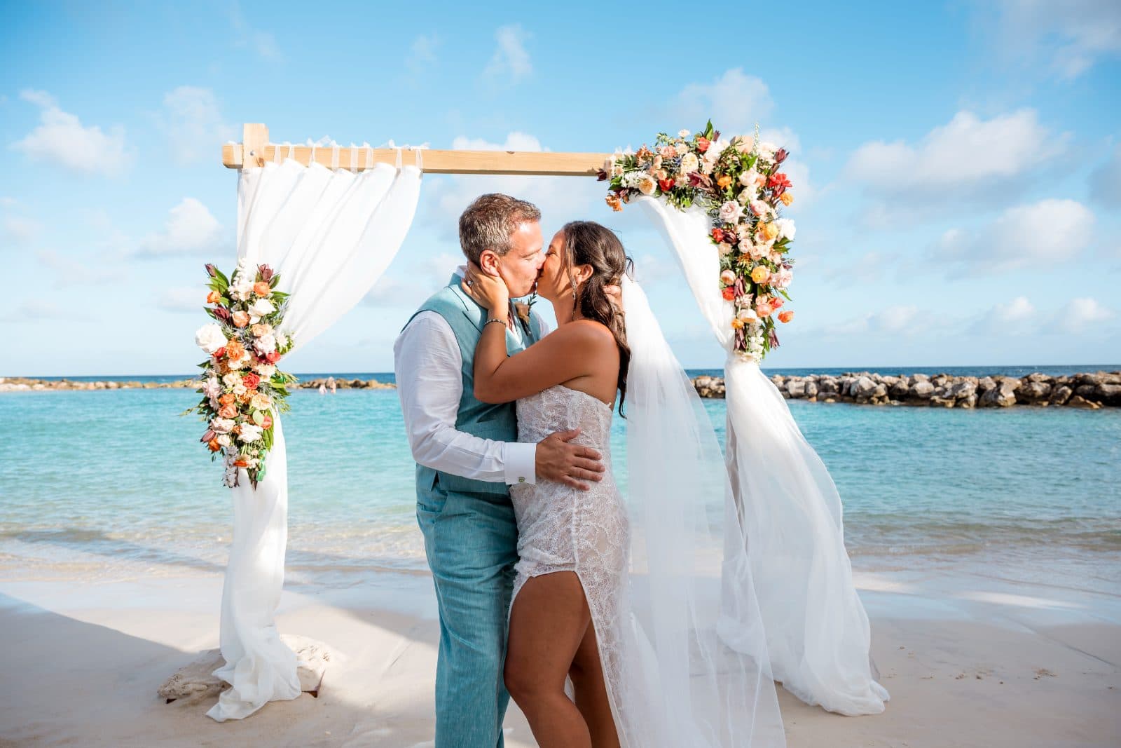 Anika & Sarne wedding in Avila Beach Hotel