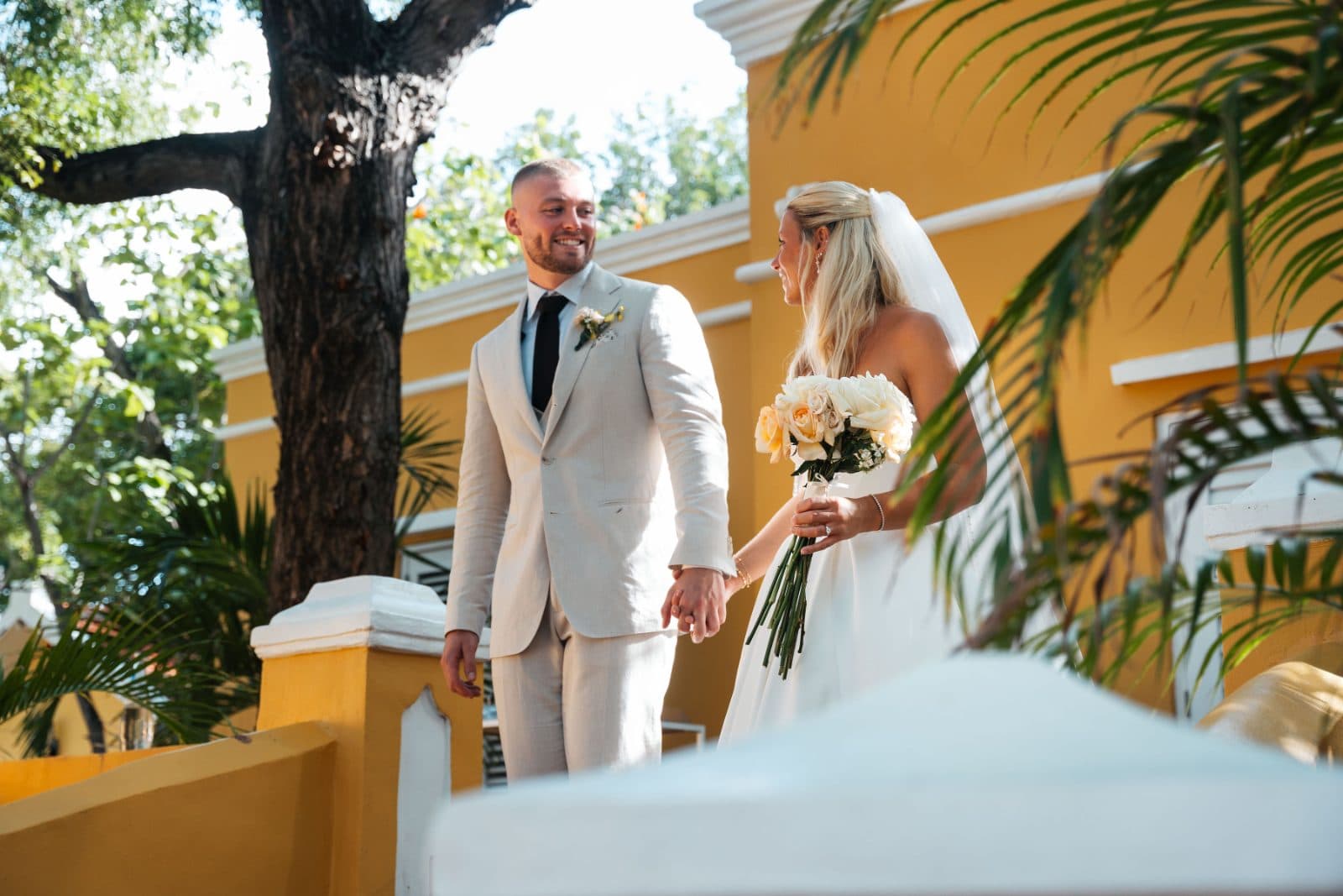 Cailey & Noel wedding in Avila Beach Hotel, Curaçao