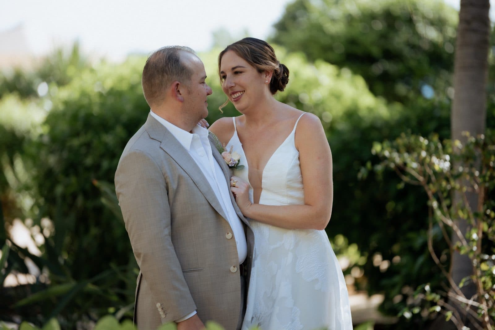 Frannie & Dustin wedding in Curaçao Marriott Beach Resort